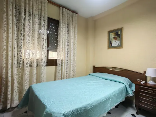 AMPLITUD, TERRAZA Y UBICACIÓN A POCOS MINUTOS DE LA PLAYA — 16