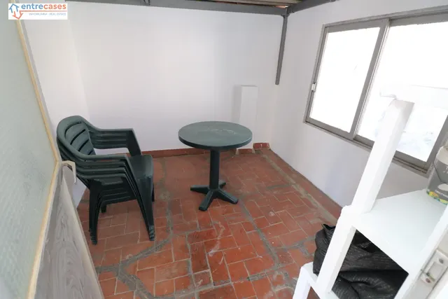 CASA Y SOLAR  EN LA PLAYA DE PUERTO DE SAGUNTO. — 30