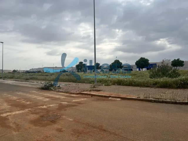 Venta de Suelo Urbano en Alcalá de Guadaíra (Sevilla) - foto 5