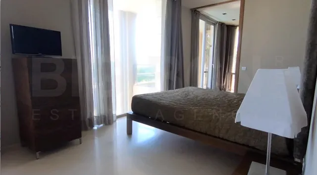 Chalet 6 habitaciones 800m² en alquiler - Gavà Mar — 28