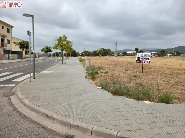 14 parcelas urbanas para construir casas adosadas en Llorenç - foto 2