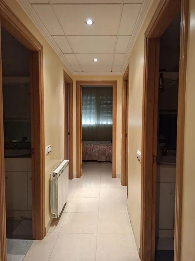 Excepcional Piso con Garaje para Familias y Profesionales - €180.000 — 23
