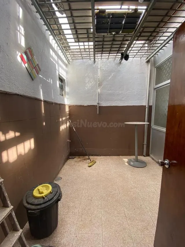 LOCAL Y BAR A UN PRECIO ÚNICO, UBICADO EN LA ZONA DE LA GOTE - foto 3
