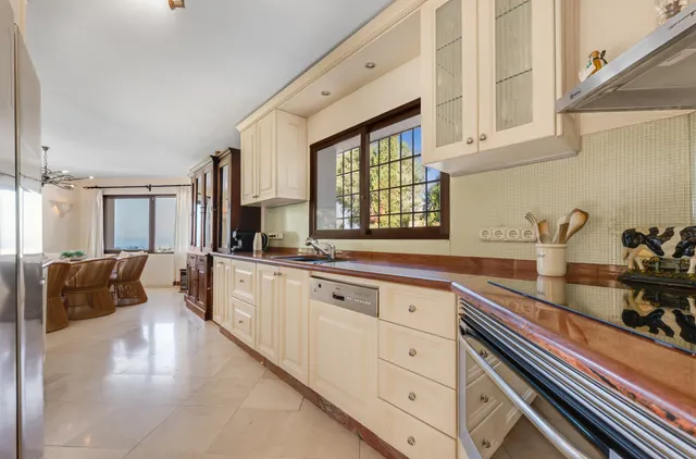Chalet 5 habitaciones 571m² en venta - Marbella — 9