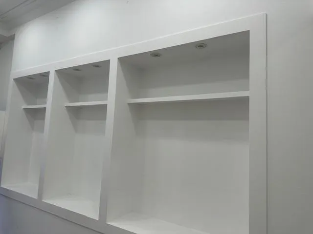 LOCAL COMERCIAL EN VENTA EN PLENO CENTRO DE MANRESA CALLE BORN — 9