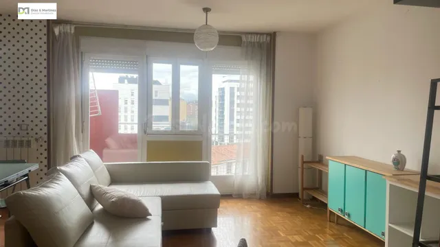 PISO TIPO DUPLEX EN OVIEDO - foto 2