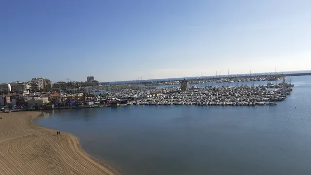 Fabuloso apartamento a unos pasos de la playa — 37