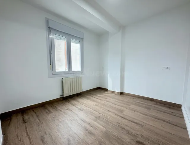 Piso 4 habitaciones 130m² en venta - Comillas — 5
