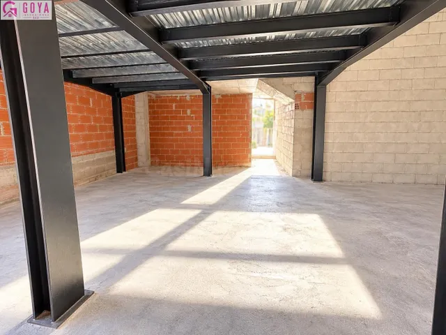 GRAN ESQUINA LOCAL COMERCIAL — 5