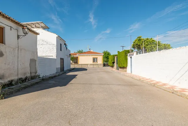 Terreno urbano en venta - Caparacena — 8