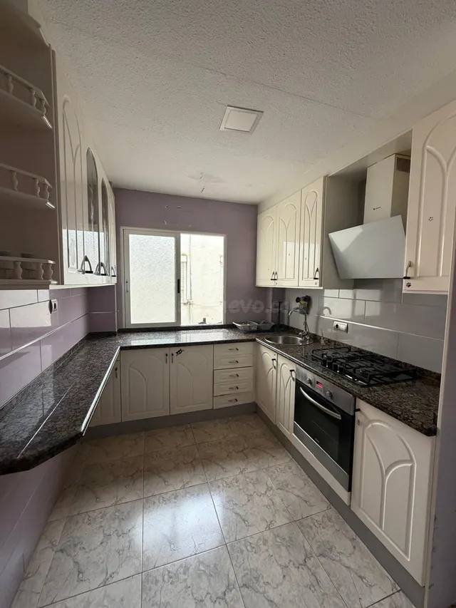 VENTA DE AMPLIA VIVIENDA PARA ENTRAR A VIVIR ZONA SAN JUAN P