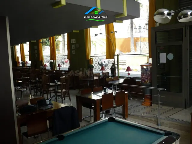 LOCAL COMERCIAL EN CASCO HISTÓRICO - foto 5