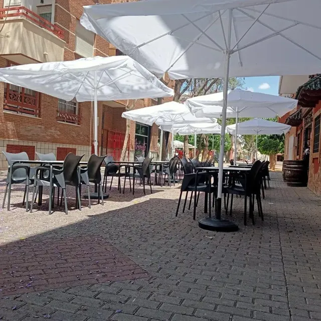 RESTAURANTE PIZZERÍA EN PLENO FUNCIONAMIENTO EN MURCIA - foto 5