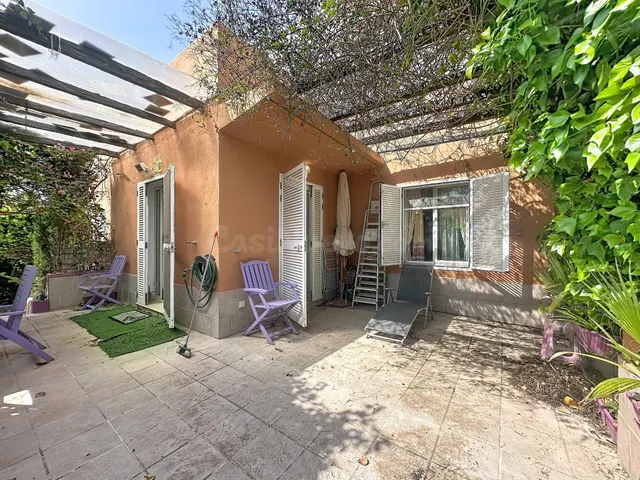 Vivienda con jardín en primera línea en el exclusivo residen - foto 2