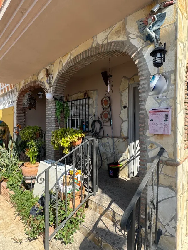 Casa mata de 3 plantas en Santa Amalia — 38