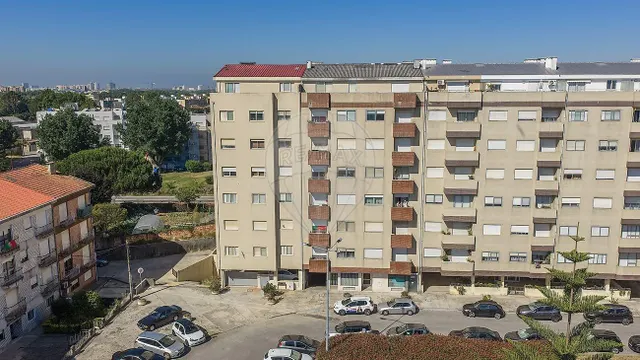 Apartamento 3 habitaciones 105m² en venta - Senhora da Hora — 25