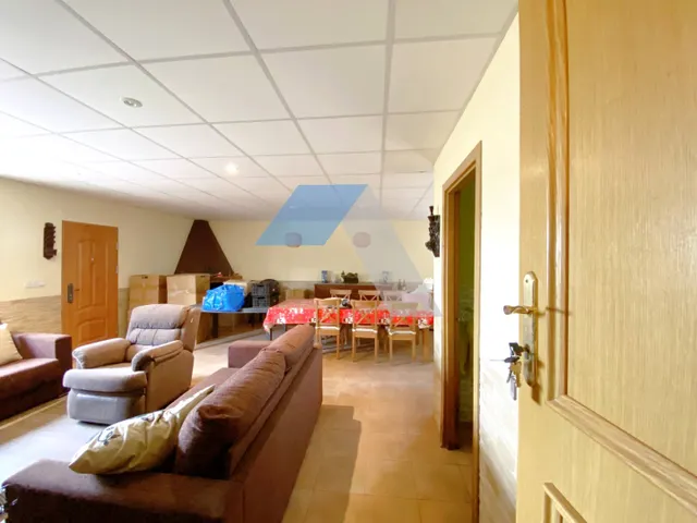 ¡¡INCREÍBLE CHALET en parcela de 11.000 m2!!!! — 30
