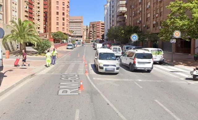 PLAZA DE GARAJE MUY CÉNTRICA - foto 2