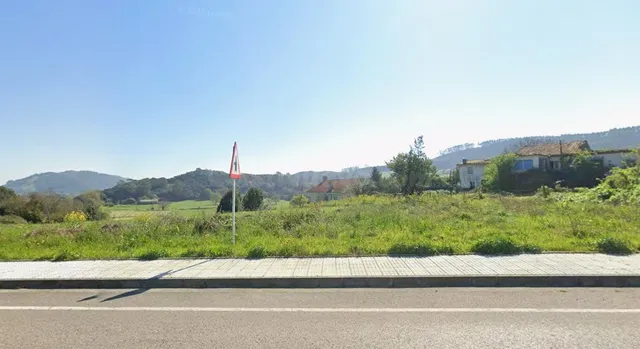 PARCELA URBANA IDEAL PARA AUTOCARAVANA A 5 MINUTOS DE NOJA - foto 2