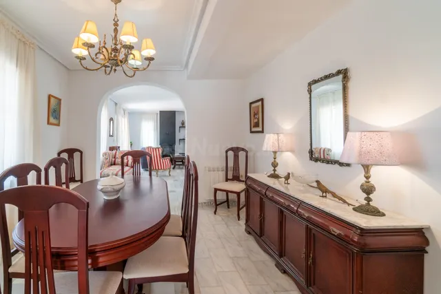 GRAN VILLA EN ORIHUELA COSTA, 4 HAB, 3 BAÑOS - foto 2