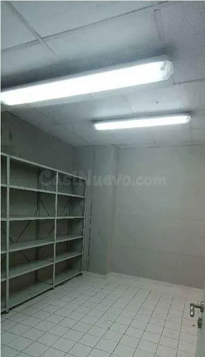 Venta de Local Comercial en Velez-Málaga - foto 3