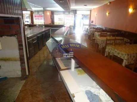 LOCAL CAFETERIA EN EL ENSANCHE — 14