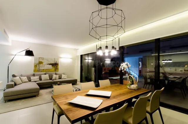 VILLAS DE OBRA NUEVA A 250 m DE LA PLAYA EN CAMPOAMOR - foto 5