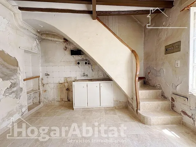 ¡HAZLA A TU GUSTO! CASA LUMINOSA Y ECONÓMICA PARA REFORMAR, 