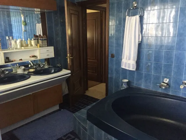 URBANIZACION LA MINA, SE VENDE CHALET — 35