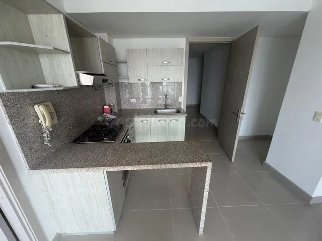 Piso 1 habitación 50m² en alquiler - Manga - foto 4