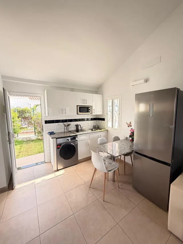 Bonito y céntrico bungalow en alquiler en Playa del Inglés — 5