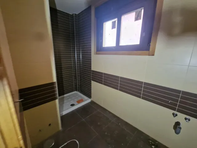 Chalet en Venta en Vilaboa — 23