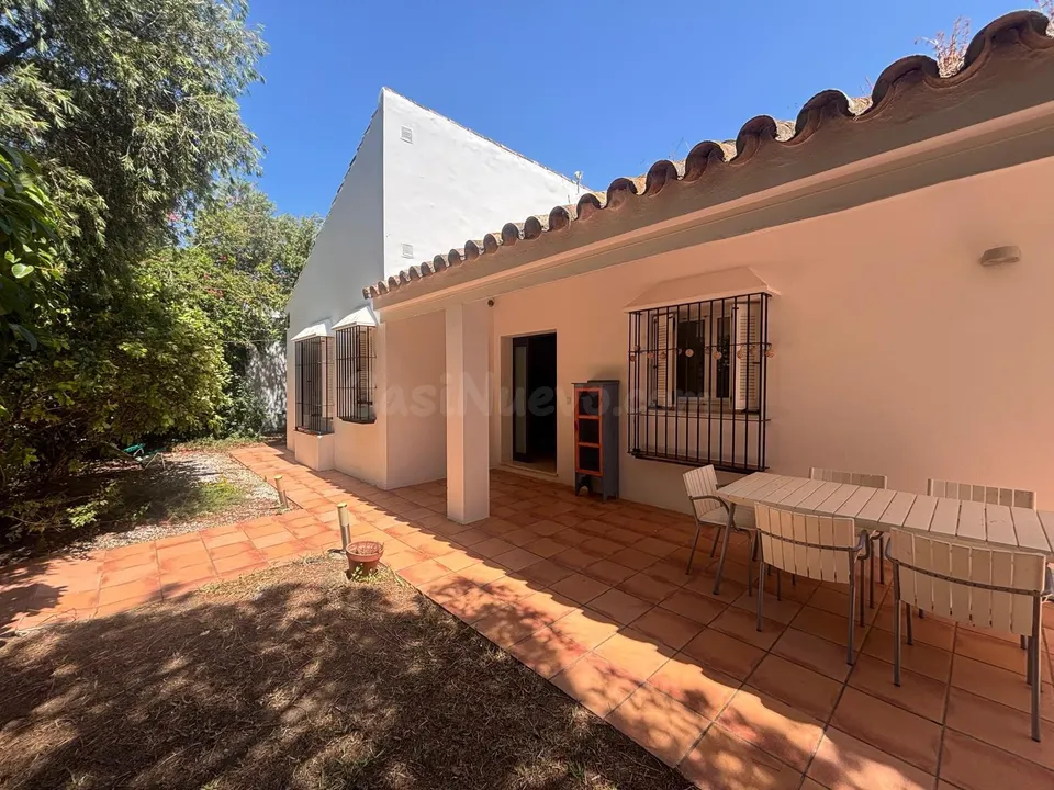 Chalet en Chiclana: amplitud, comodidad y calidad de vida