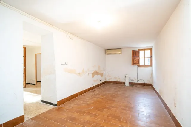 Finca rústica con 3 dormitorios, piscina y múltiples posibilidades en Inca. — 13
