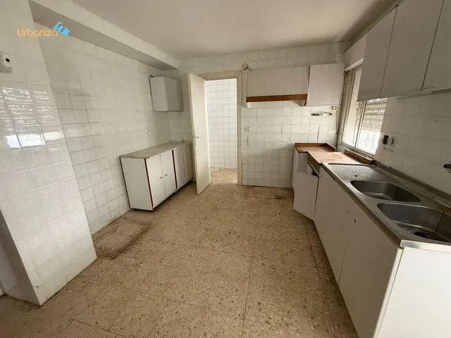 ¡¡OCASIÓN PISO PARA REFORMAR EN ZONA CENTRO!! — 6