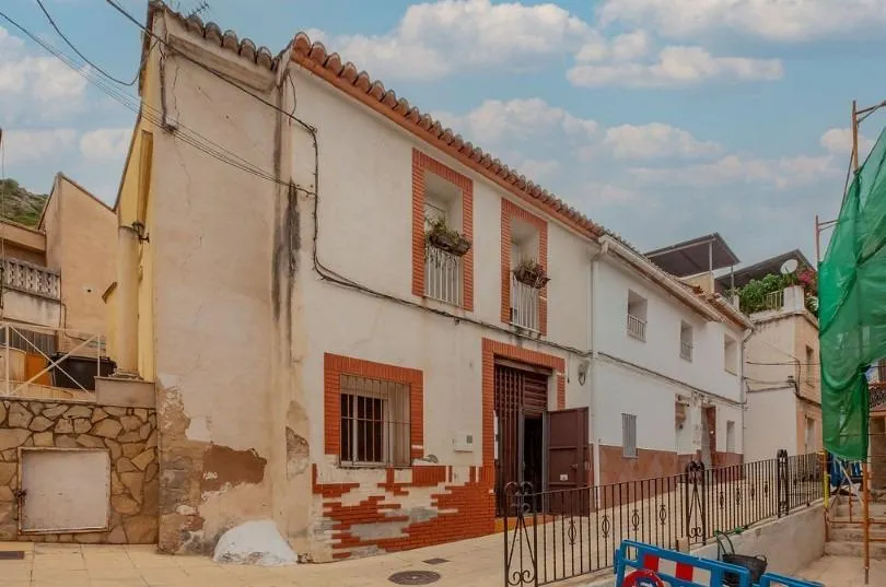ADOSADO EN VENTA GANDIA (VALENCIA)