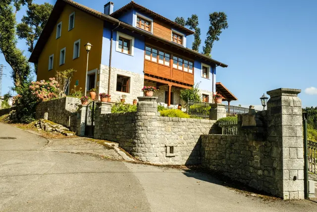 Casona rural con 12 habitaciones y 6.000 m2 de terreno — 9