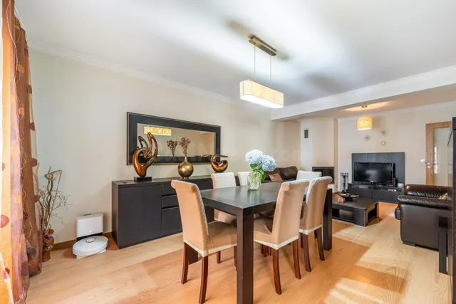 Apartamento 3 habitaciones 144m² en alquiler - Maximinos - S - foto 5