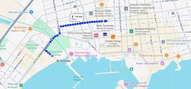 Gran piso en el centro de Torrevieja con 4 dormitorios a 900m del mar — 30