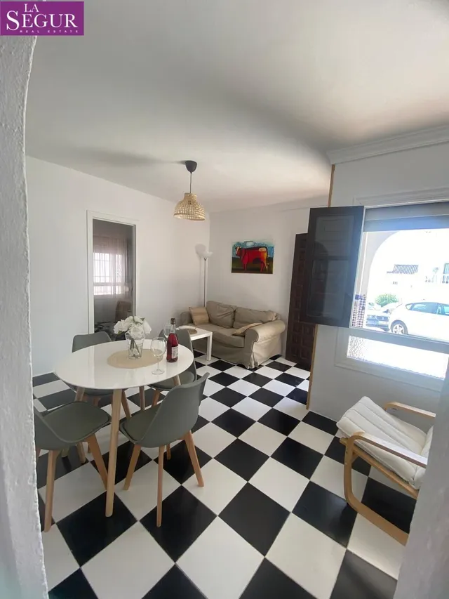 CASA EN PLANTA BAJA EN ZONA NUEVA — 5