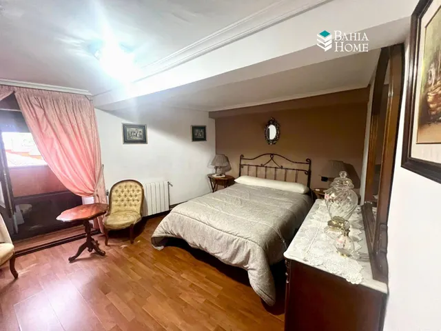 ALQUILER FIJO EN MOLLEDO – CHALET PAREADO CON TERRAZA Y APAR - foto 4