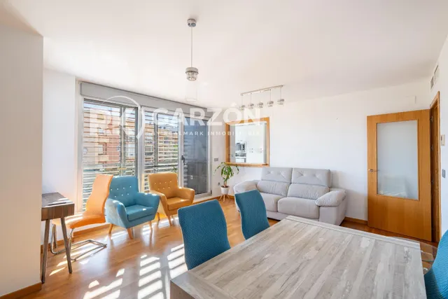 PISAZO EN VENTA 4 DORM+2 BAÑOS+ 2 PLAZAS DE GARAJE+ TRASTERO - foto 5