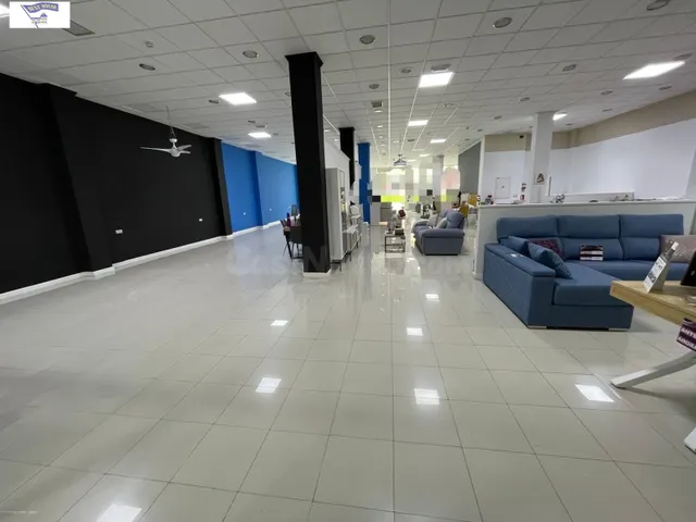 Local comercial 480m² en venta - Circunvalacion - foto 4