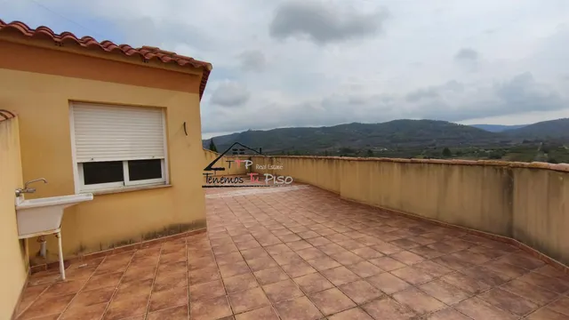 ÁTICO-DÚPLEX A ESTRENAR. 5 DORMITORIOS. 3 BAÑOS. TERRAZA DE 60M. COCHERA INCLUIDA — 6