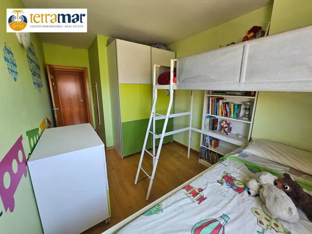 AMPLIO PISO DE 103m2 CON 4 habitaciones, TERRAZA Y PARKING INCLUIDO JUNTO AL VILAMARINA — 27