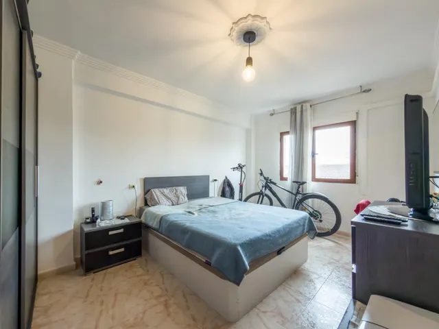 Piso de 3 Dorm. en Armilla (frente al AYUNTAMIENTO y Metro) — 22