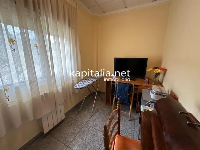 Chalet a la venta en Cocentaina, Alicante. — 17