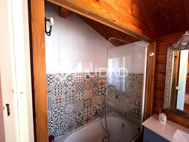 Casa con amplio terreno y piscina junto a Jaramar — 18