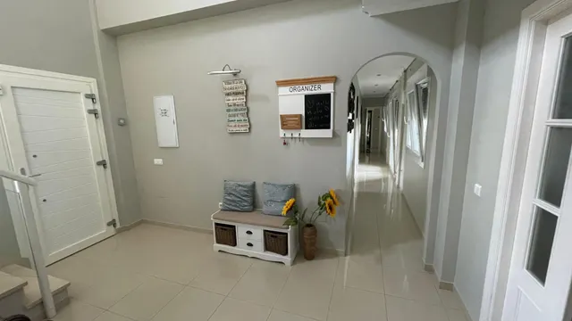 ESPECTACULAR CHALET EN VEGA DEL GOLF CON PISCINA Y ZONA DE OCIO — 3