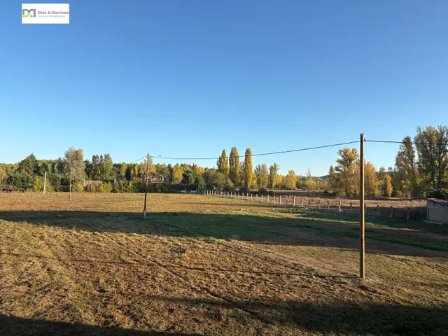 CASA CON AMPLIO TERRENO PRÓXIMA A LEÓN — 17